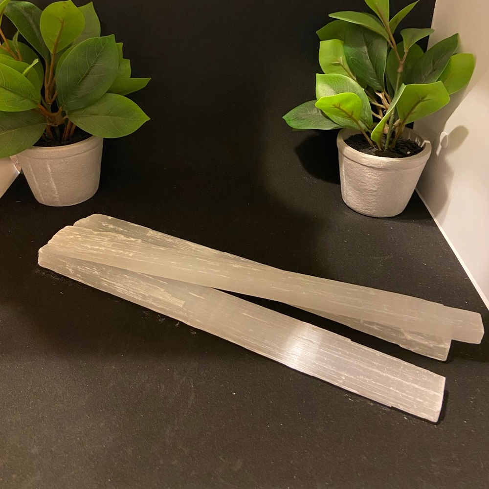Raw Selenite Logs